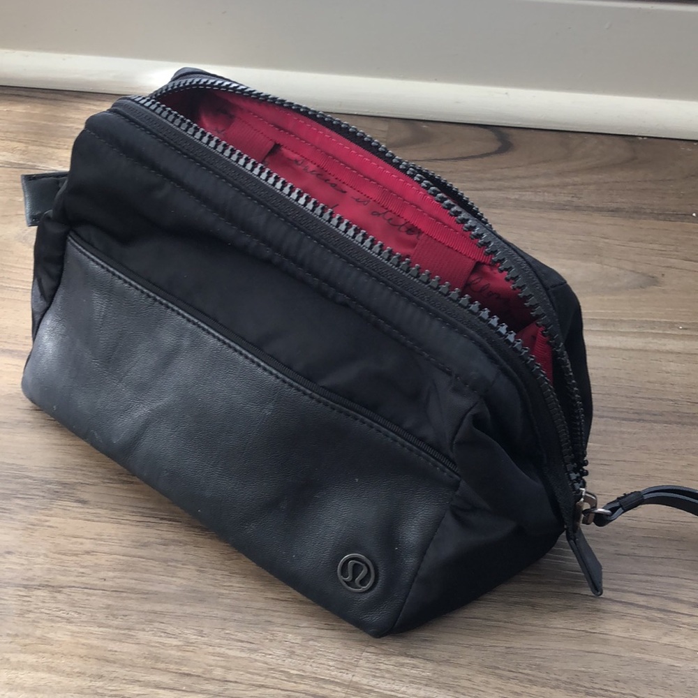 Lululemon Cosmetic Bag
